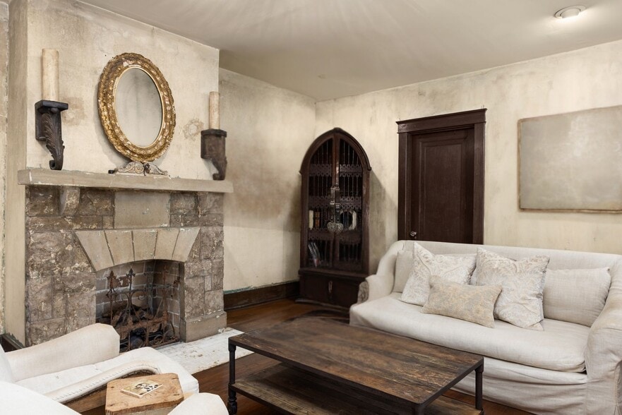 More Photos Of 707 Inverness Ave, Nashville Restaurant For Sale