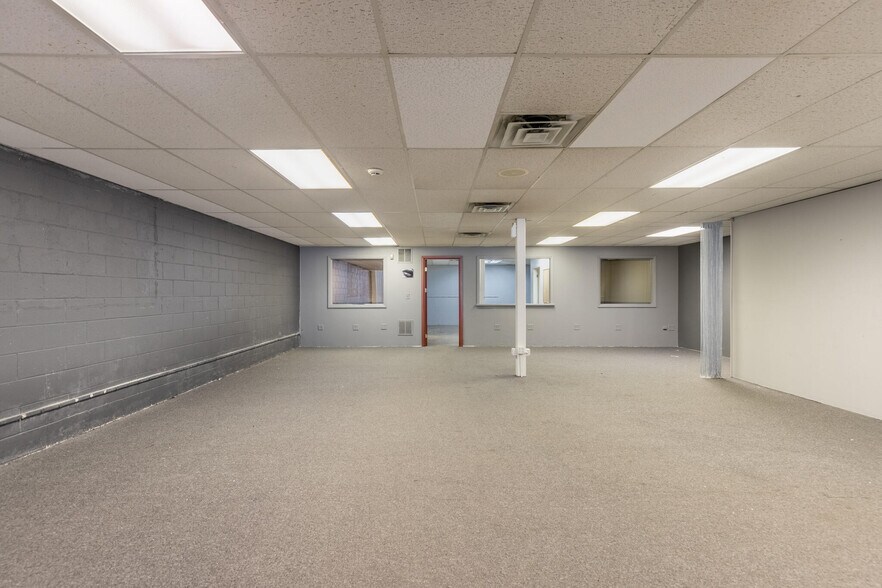 More Photos Of 18 Water St, Danvers Storefront Retail Office For Sale