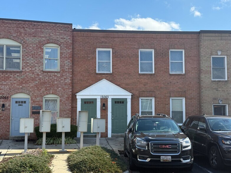 More Photos Of 12051-12083 Tech Rd, Silver Spring Light Manufacturing For Lease