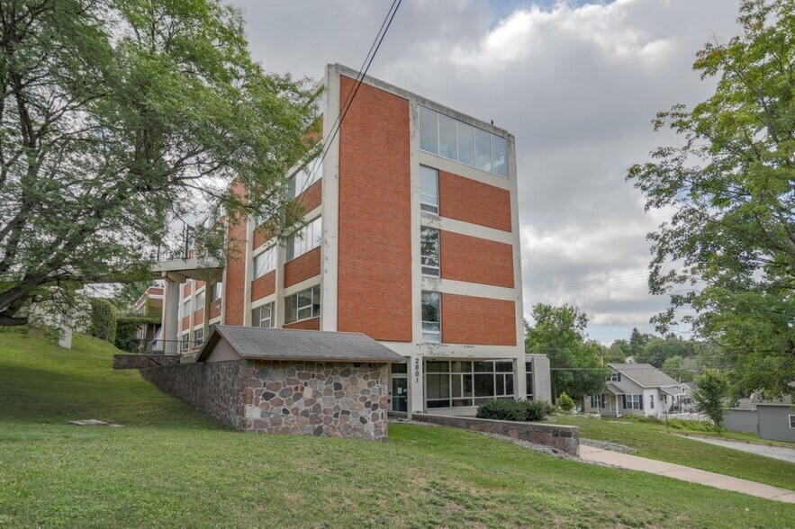 More Photos Of 2801 N 7th St, Wausau Medical For Sale