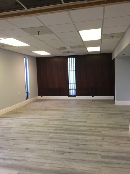 More Photos Of 10700 NW 36th Ave, Miami Warehouse For Lease