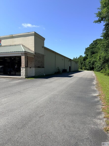 More Photos Of 2020 GA Highway 21 S, Springfield Flex For Lease