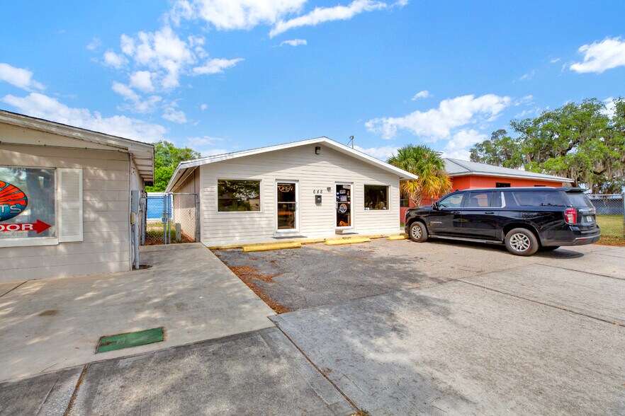 More Photos Of 648 S Commerce Ave, Sebring Freestanding For Sale