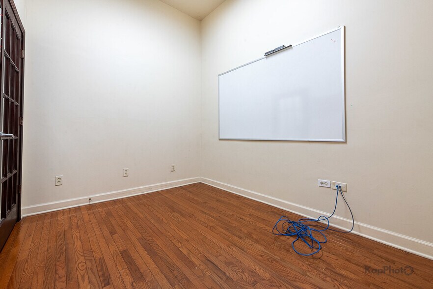 More Photos Of 1930-1934 S Wabash Ave, Chicago Apartments For Sale