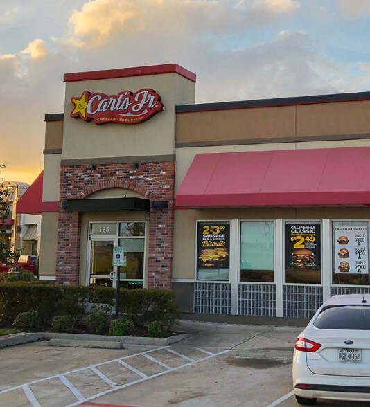 More Photos Of 220 Strickland Dr, Orange Unknown For Lease