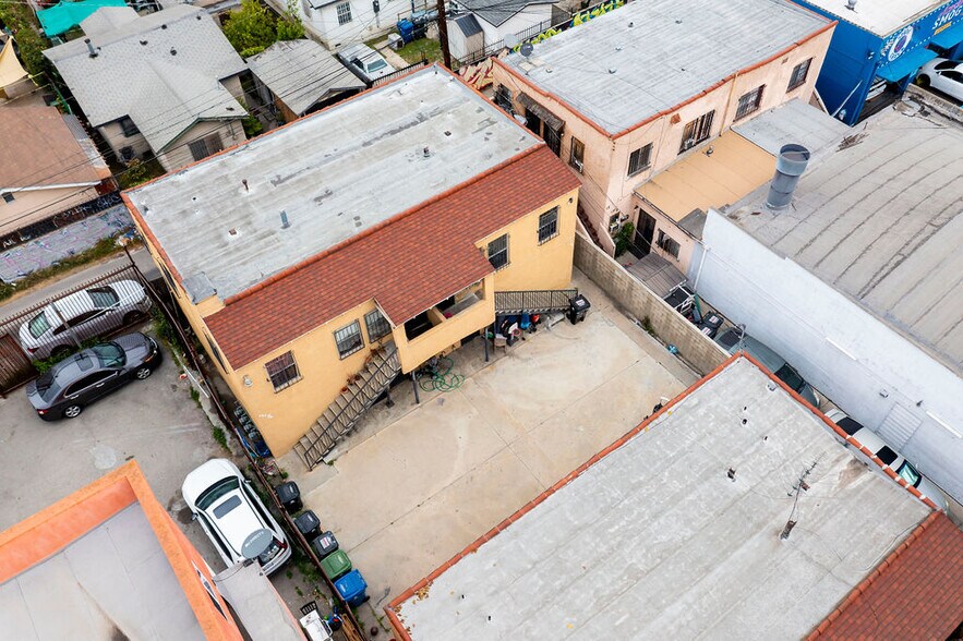More Photos Of 139 W Florence Ave, Los Angeles Apartments For Sale