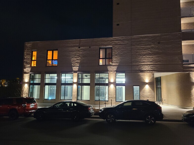 More Photos Of 3575 Chestnut Pl, Denver Apartments For Lease