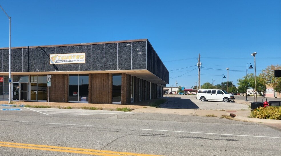 Primary Photo Of 201 SW C Ave, Lawton Storefront For Lease