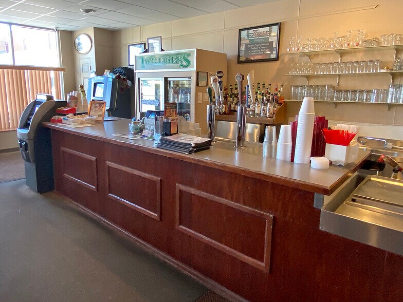 More Photos Of 116 E Grand River Rd, Laingsburg Restaurant For Sale