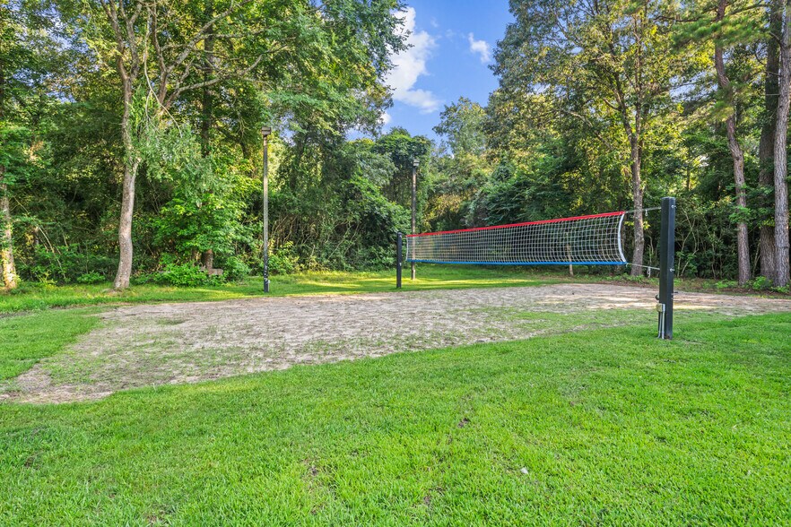 More Photos Of 15629 Knotty Oaks Trl, Magnolia Land For Sale