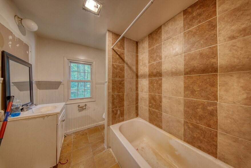 More Photos Of 7 Decker Ln, Port Jervis Apartments For Sale