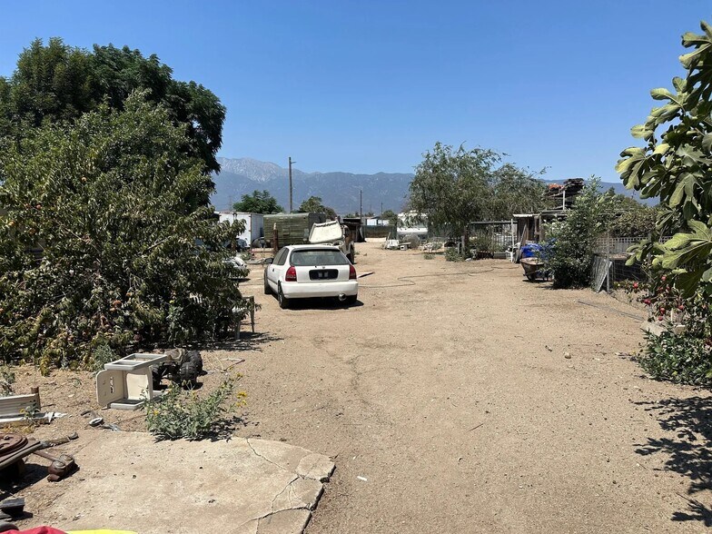 More Photos Of 13404 Arrow Rt, Fontana Contractor Storage Yard For Sale