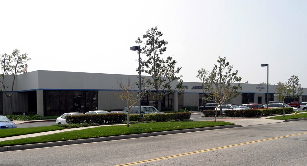 More Photos Of 1701-1755 Orange Tree Ln, Redlands Office For Lease
