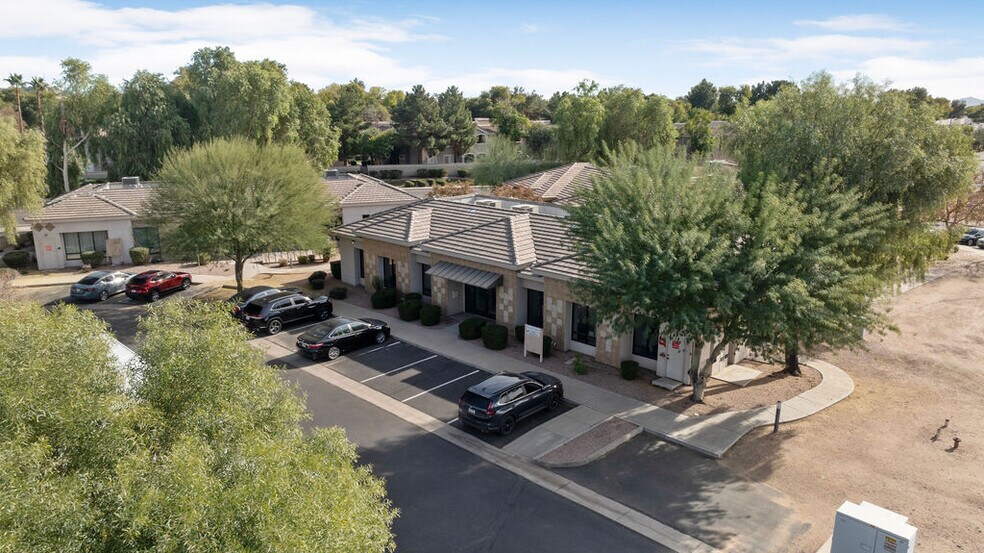 More Photos Of 7165 E University Dr, Mesa Medical For Lease