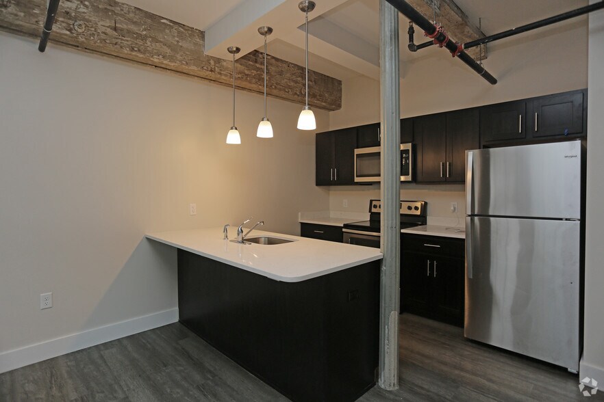 More Photos Of 24 Amity St, Cohoes Apartments For Sale