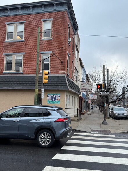 More Photos Of 1207 N 5th St, Philadelphia Office For Lease