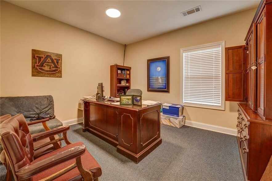 More Photos Of 7117 Brown Bridge Rd, Covington General Retail For Sale