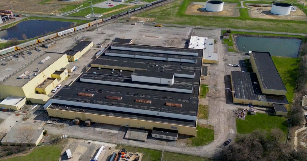 More Photos Of 750 Buckeye Rd, Lima Warehouse For Lease