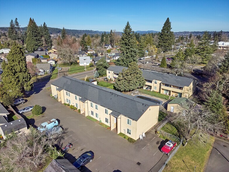 Primary Photo Of 1212-1214 Division St, Oregon City Apartments For Sale