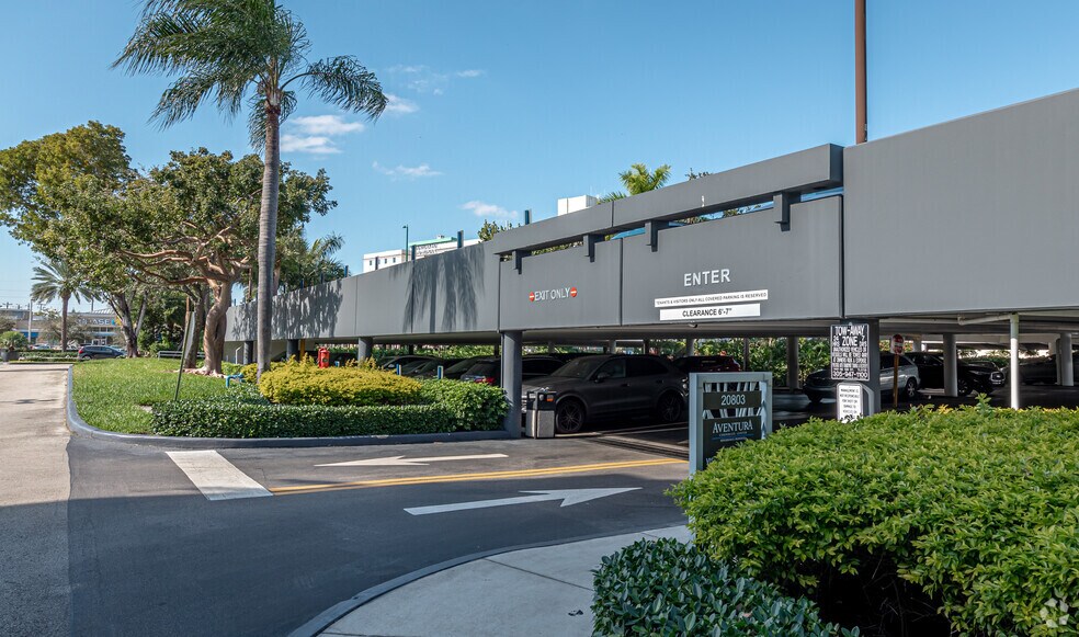 More Photos Of 20801-20807 Biscayne Blvd, Aventura Unknown For Lease