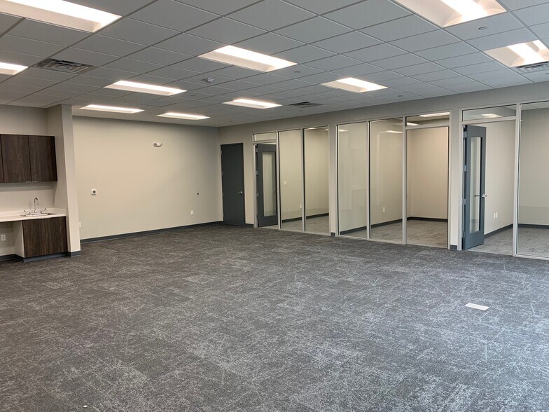 More Photos Of 1038-1040 Research Blvd, Madison Unknown For Lease