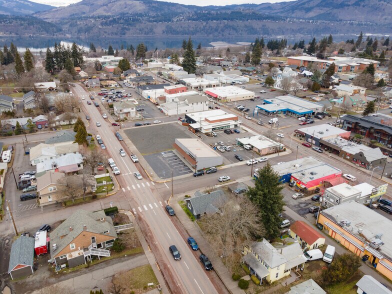 More Photos Of 1215 B St, Hood River Office For Lease