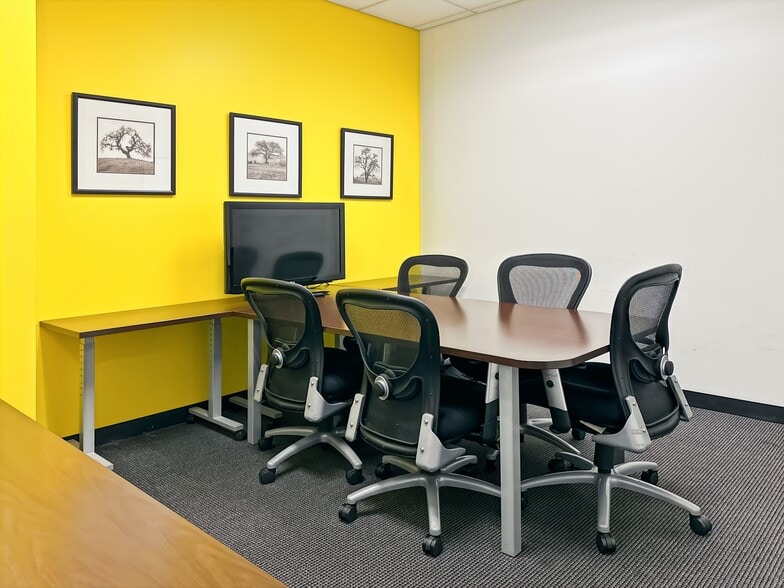 More Photos Of 8115 Maple Lawn Blvd, Fulton Coworking Space