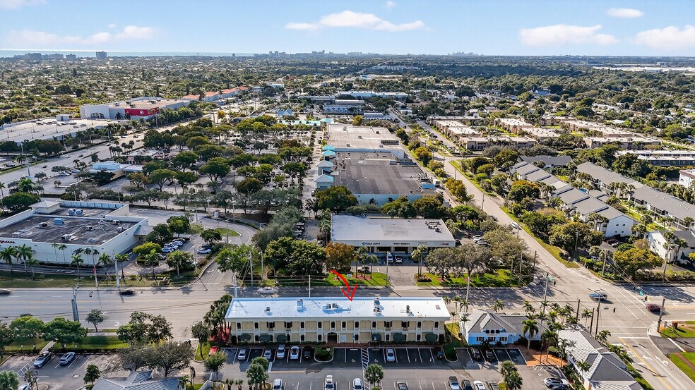 More Photos Of 665 SE 10th St, Deerfield Beach Medical For Sale