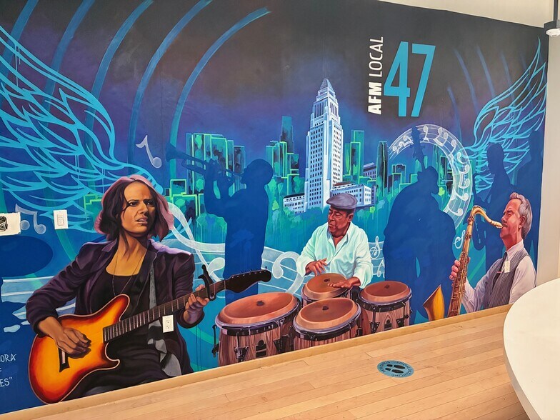 More Photos Of 3220 Winona Ave, Burbank Coworking Space