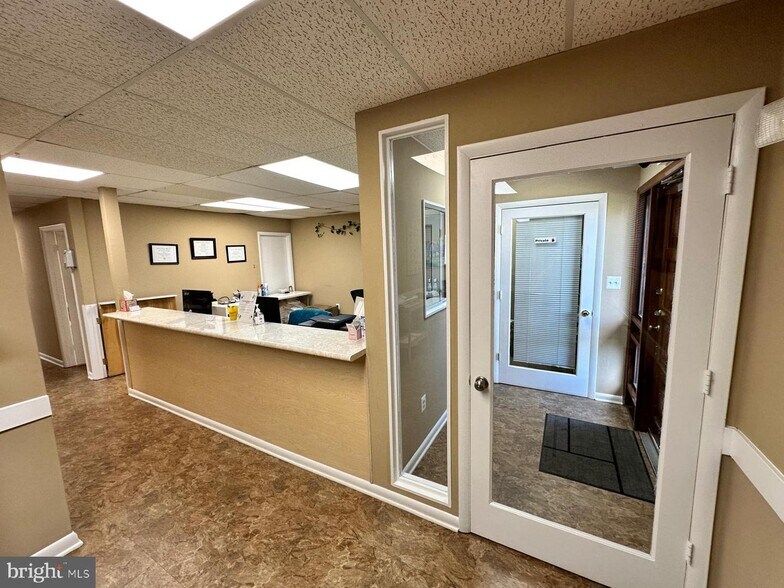 More Photos Of 6275 Franconia Rd, Alexandria Healthcare For Lease