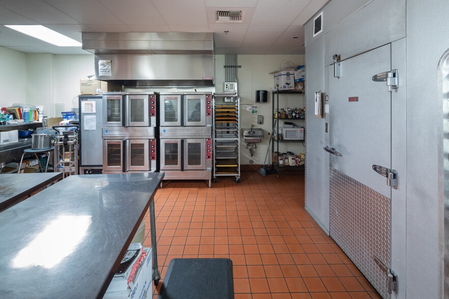 More Photos Of 2801 E Southern Ave, Phoenix Schools For Sale