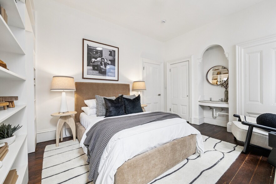More Photos Of 2332-2334 California Street, San Francisco Apartments For Sale