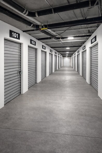 More Photos Of 650 Broadway, Brooklyn Apartments For Lease