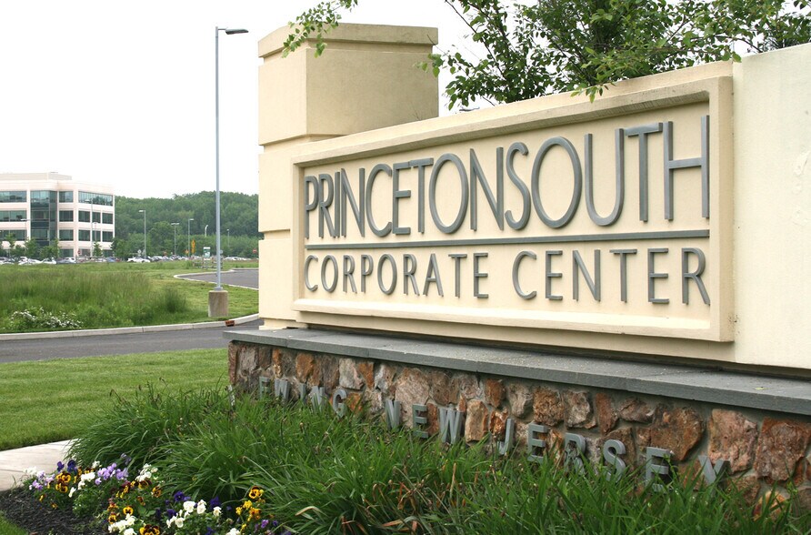 More Photos Of 200 Princeton South Corporate Ctr, Ewing Office For Lease