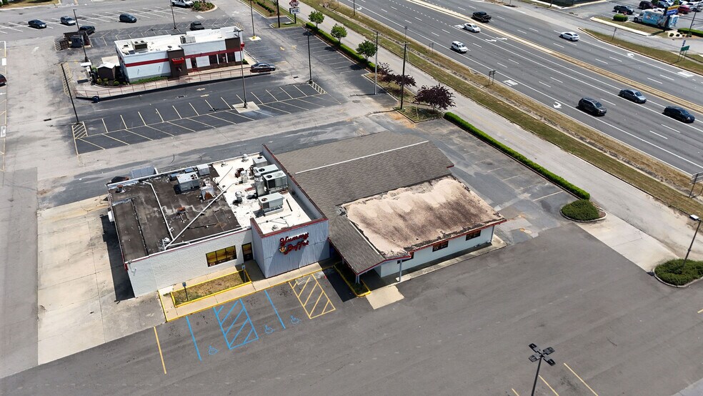 More Photos Of 1816 McFarland Blvd, Northport Restaurant For Lease