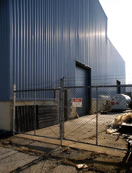 More Photos Of 1975 Hilton Rd, Ferndale Industrial For Sale