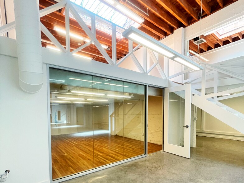 More Photos Of 164 S Park Ave, San Francisco Office For Lease