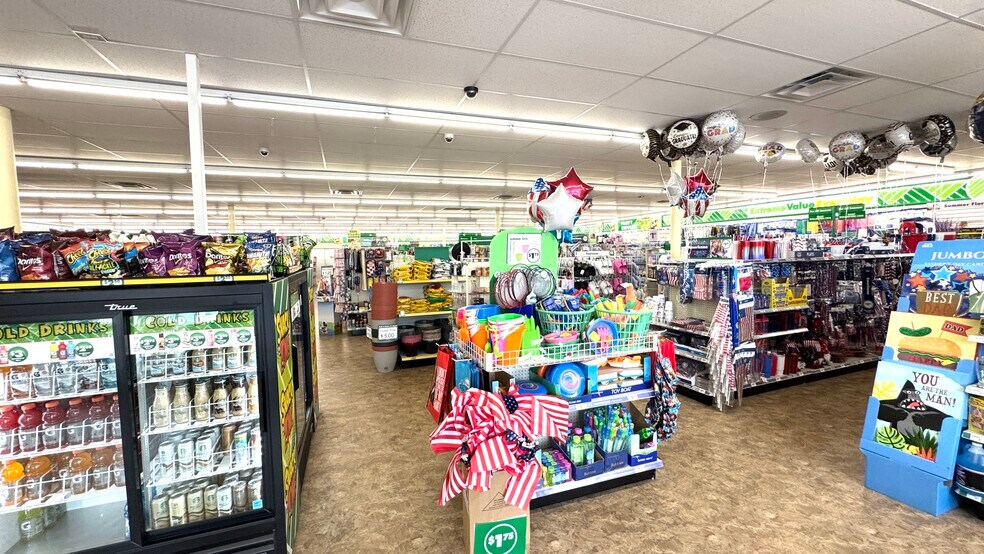 More Photos Of 11734-11740 South Ave, North Lima General Retail For Sale