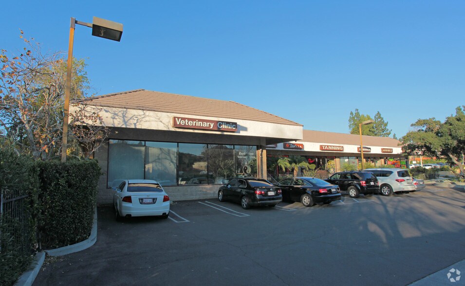 More Photos Of 1625 E Thousand Oaks Blvd, Thousand Oaks Unknown For Lease