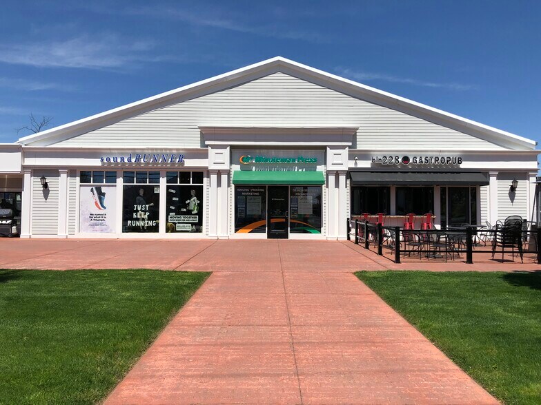 More Photos Of 63 Hebron Ave, Glastonbury Storefront For Lease