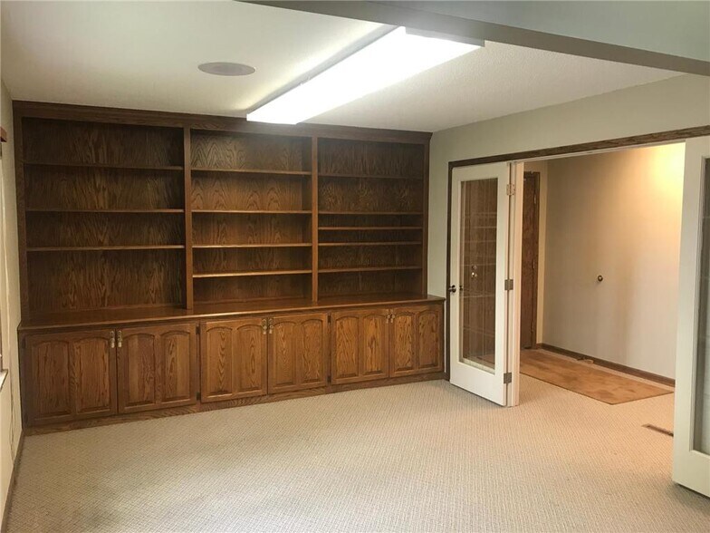 More Photos Of 130 Park Ave S, Saint Cloud Office For Sale