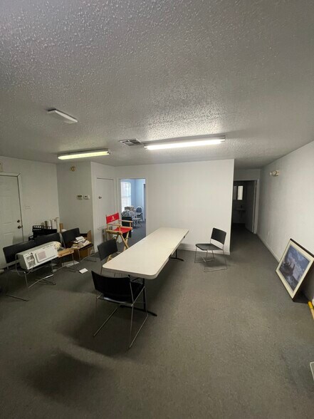 More Photos Of 1013 Bert St, La Place Warehouse For Sale