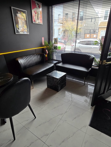 More Photos Of 464 Onderdonk Ave, Flushing Storefront Retail Residential For Lease