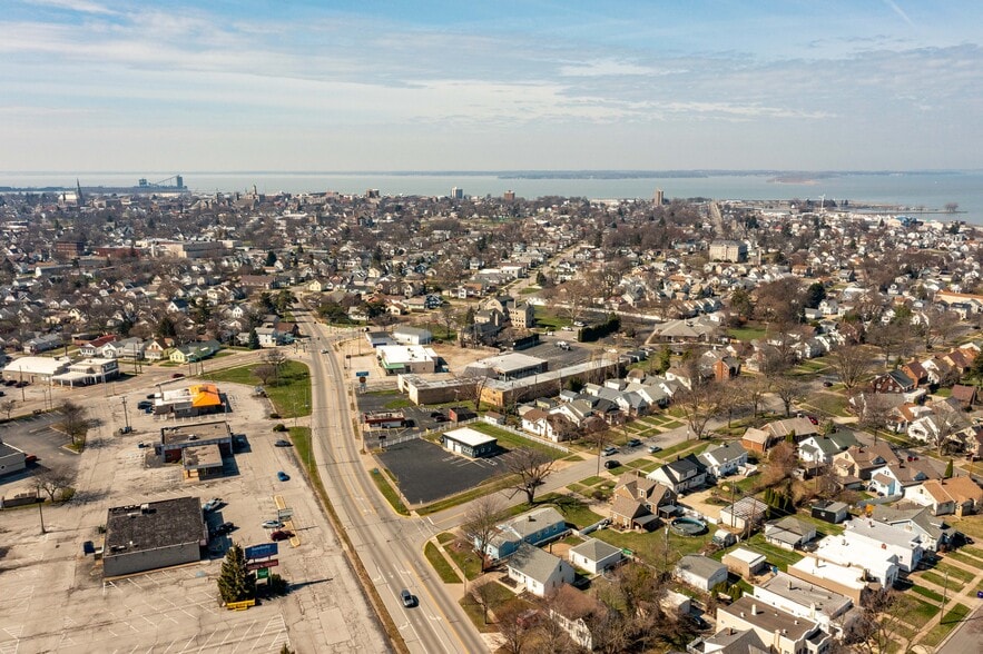 More Photos Of 1033 Cleveland Rd, Sandusky Auto Dealership For Sale