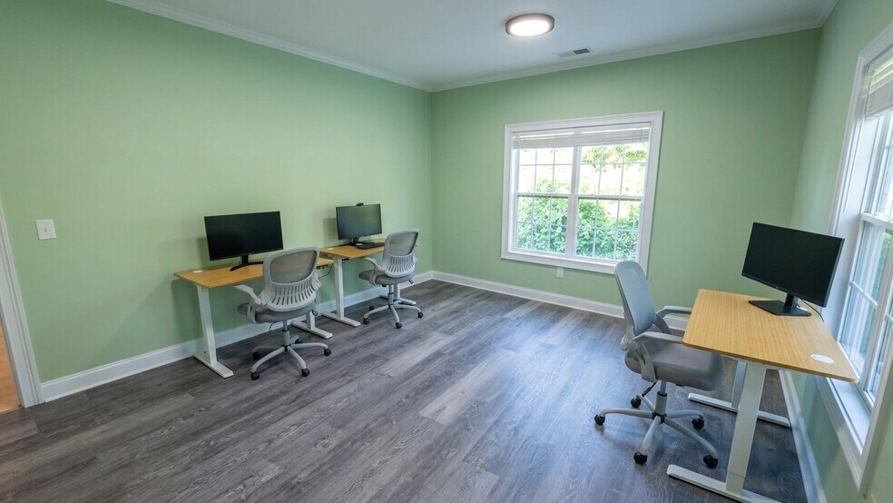 More Photos Of 110 Samaritan Dr, Cumming Medical For Sale