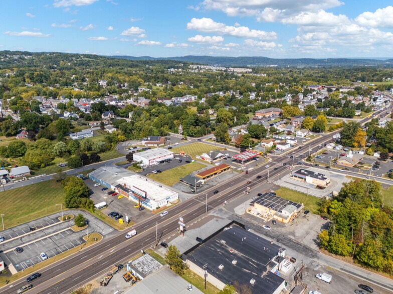 More Photos Of 124 3rd St, Coopersburg Land For Sale