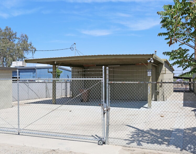 More Photos Of 1125 Sumner St, Bakersfield Manufacturing For Sale