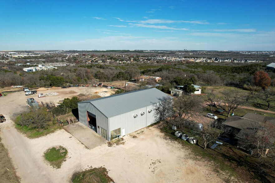 More Photos Of 3504 Rogge Ln, Austin Warehouse For Lease