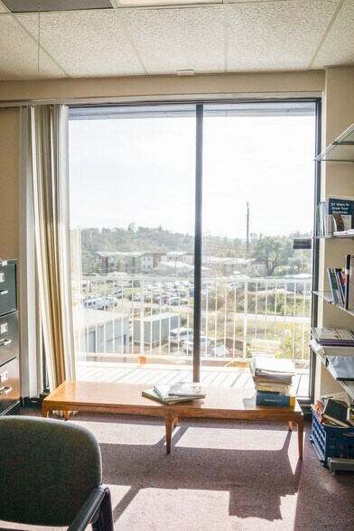 More Photos Of 4052-4068 Mother Lode Dr, Shingle Springs Unknown For Lease