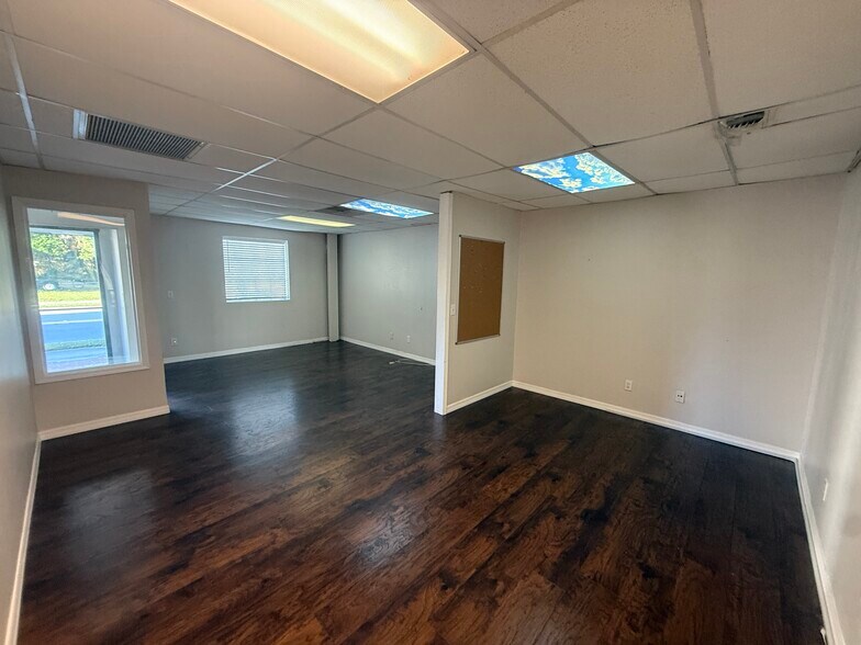 More Photos Of 528 S 8th St, Fernandina Beach Unknown For Lease